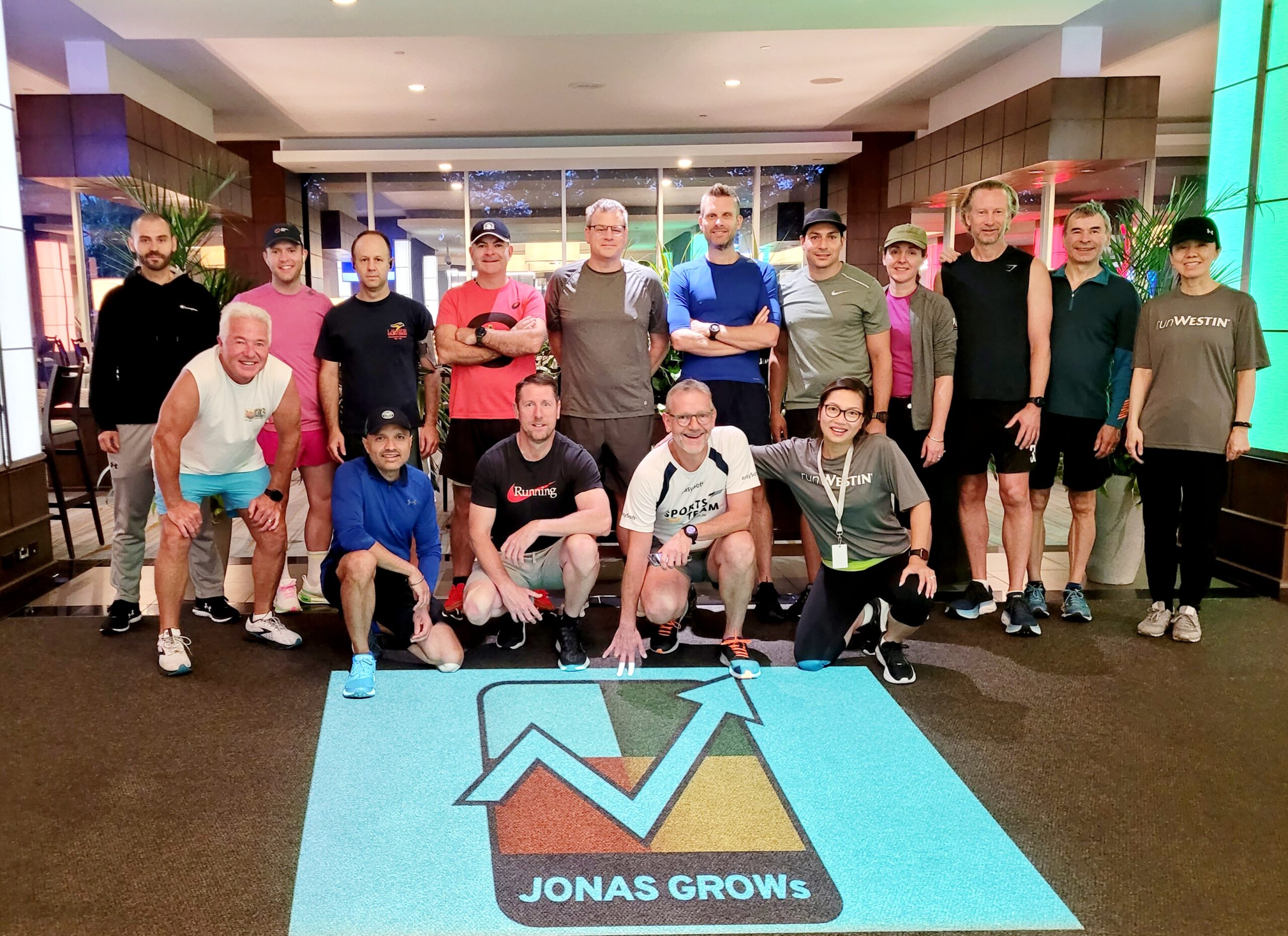 Jonas GROWs Run Group Photo