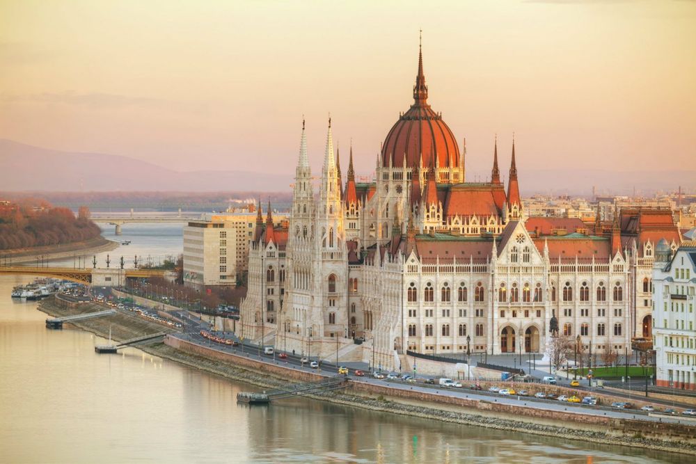 https://www.roughguides.com/hungary/